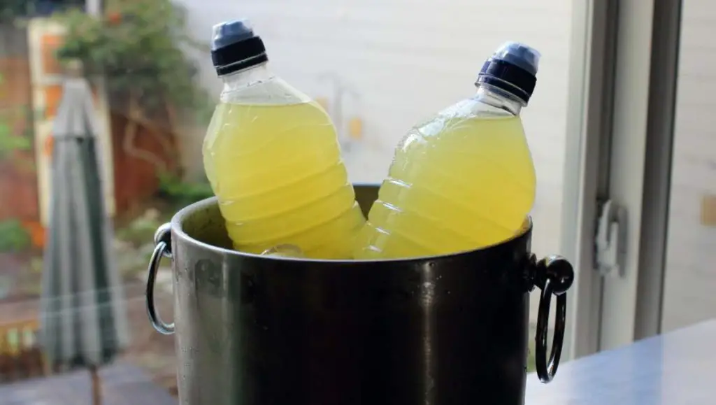 homemade isotonic sports drink