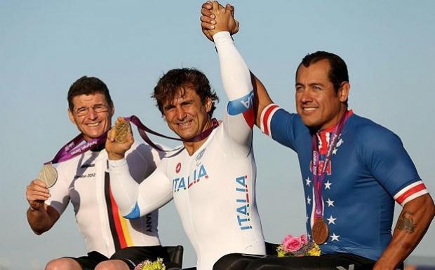 Alex Zanardi won his second gold in paralympics.