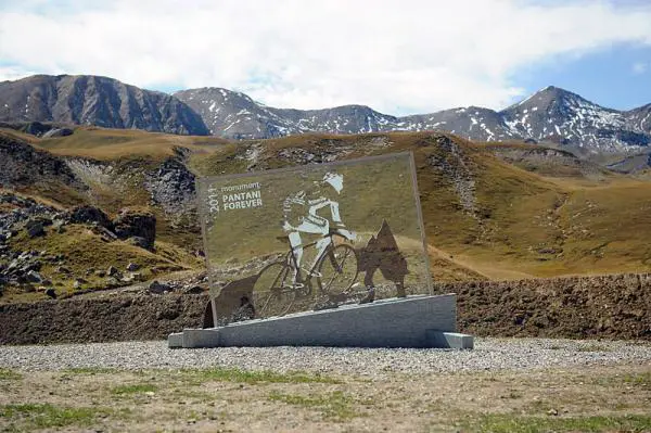 Marco Pantani monument, Col du Galibier
