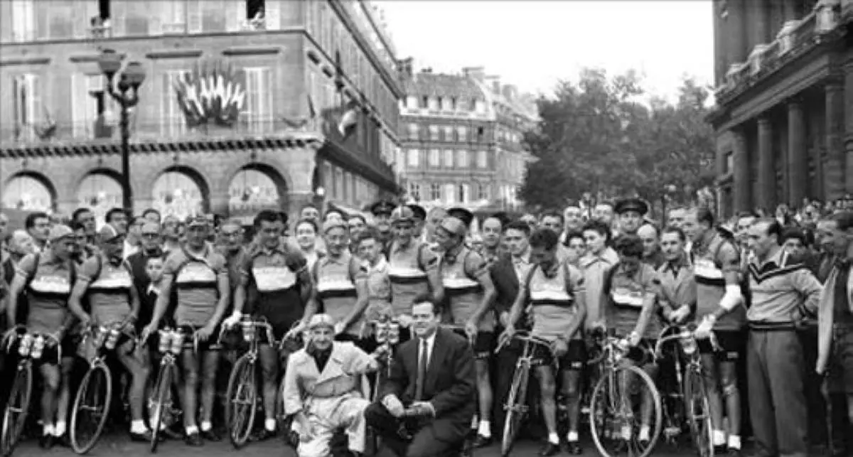The start of the 1950 Tour de France was given on 13 July by Orson Welles.