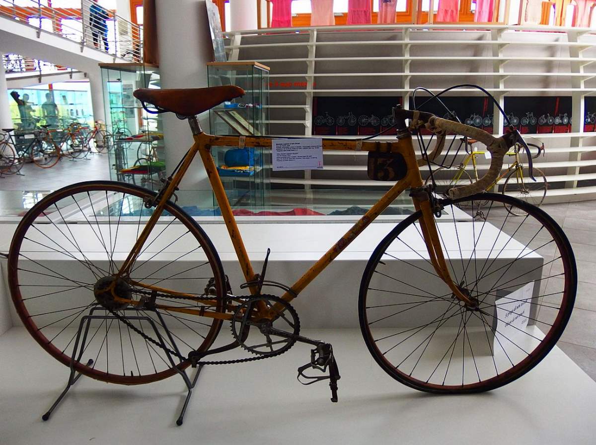 Gino Bartali's 1938 Tour de France winner bike