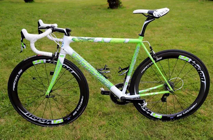 Peter Sagan's Cannondale SuperSix Evo Tour de France 100th special edition "The Hulk", side view
