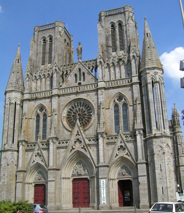 Avranches, Notre Dame des Champs