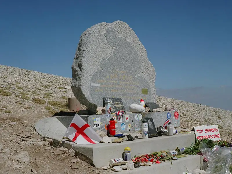 Tom Simpson memorial, Mont Ventoux