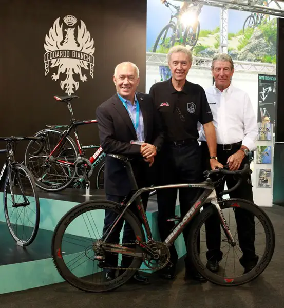 Bianchi Oltre XR.2 Campagnolo 80th Anniversary Edition: Salvatore Grimaldi, Valentino Campagnolo and Felice Gimondi