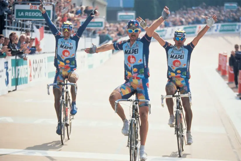 Most iconic bikes in cycling history: Paris Roubaix 1996 finish