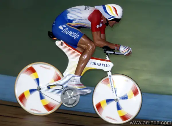 Miguel Indurain breaking the Hour Record