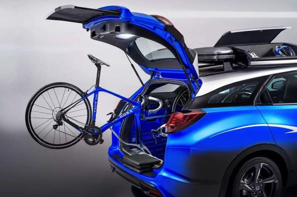 Honda's 2016 model Civic Tourer Active Life concept car