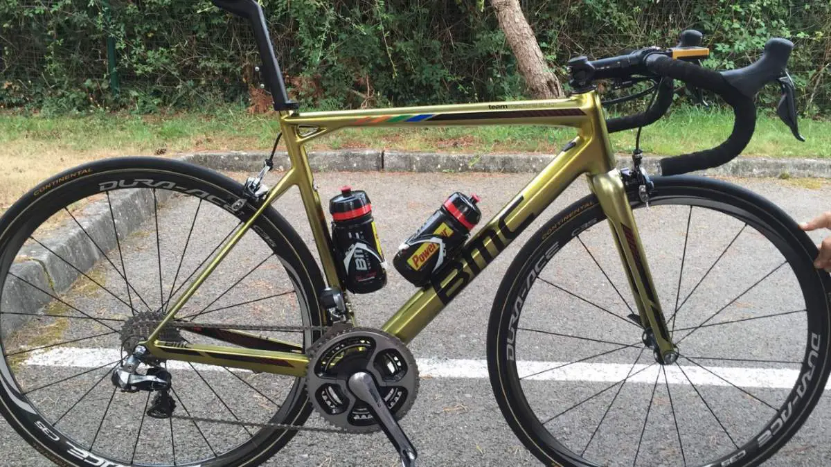Greg Van Avermaet's golden painted BMC Teammachine SLR01 bike