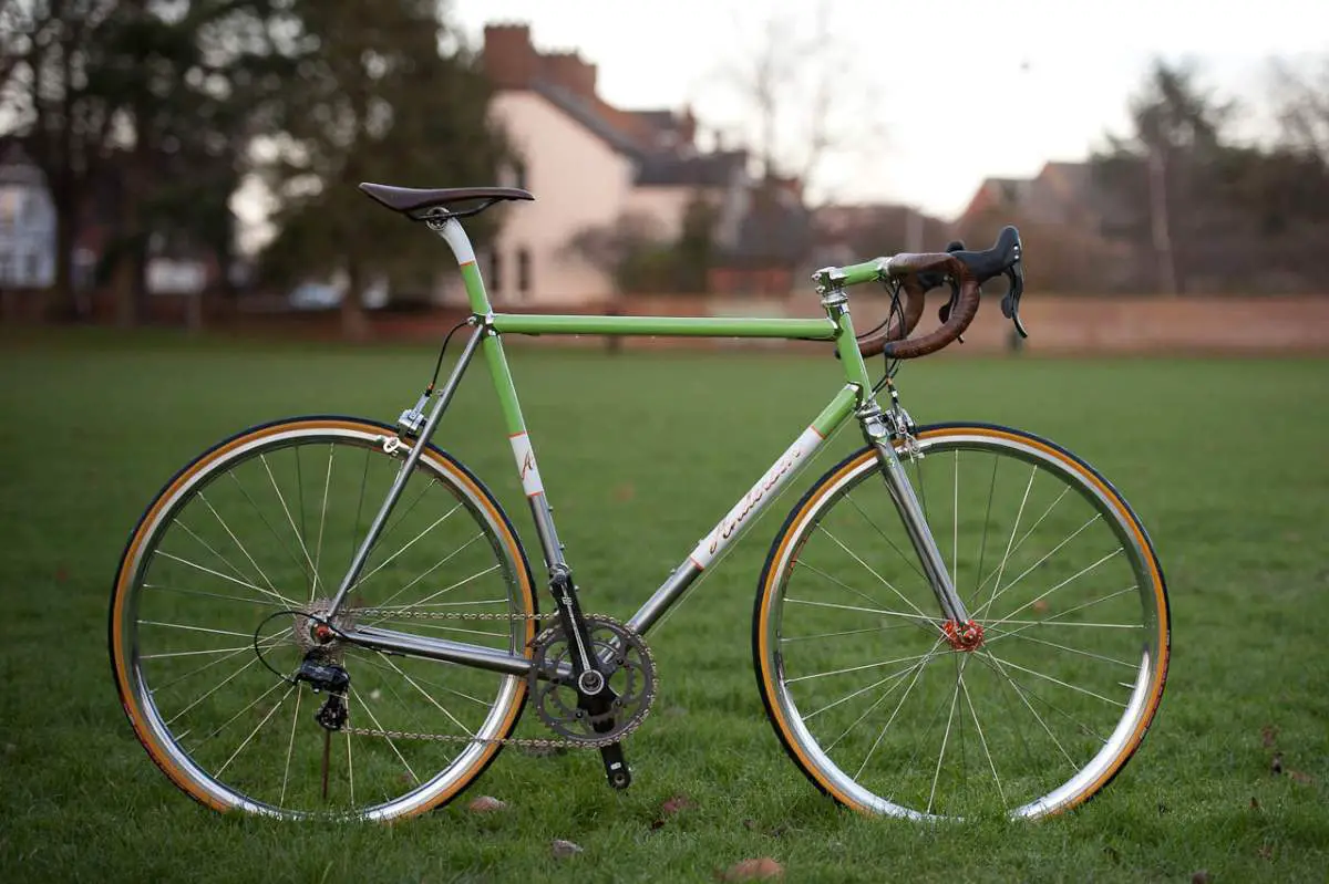 Boutique Bicycle Manufacturers - Anderson Custom Built Road Bike