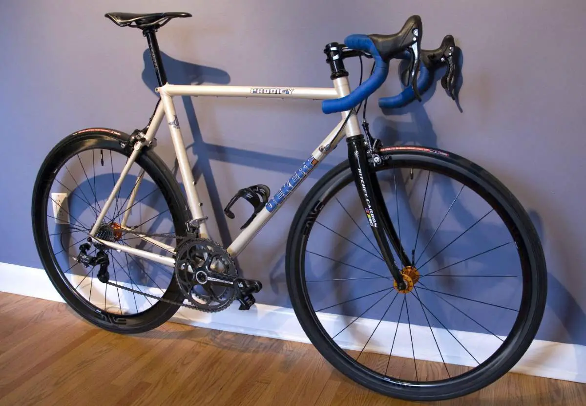 Boutique Bicycle Manufacturers: Dekerf Prodigy