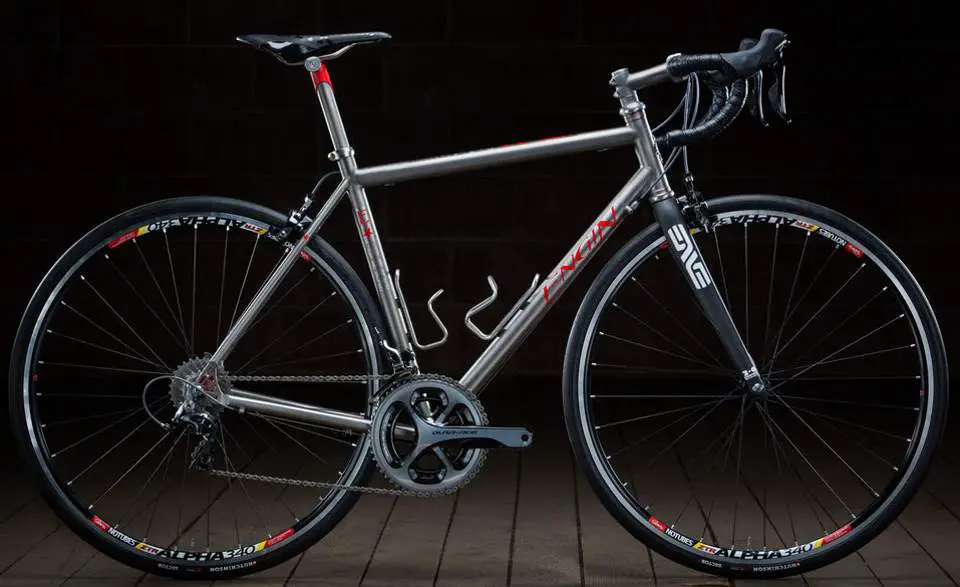 Boutique bicycle manufacturers: Engin Road Bike