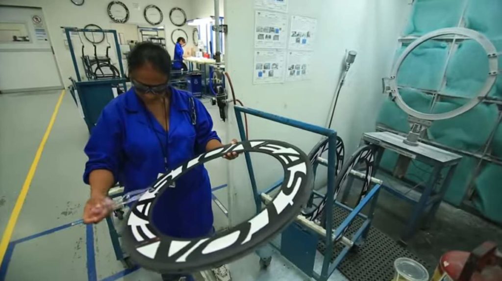 How bicycle wheels are made: Easton wheels production