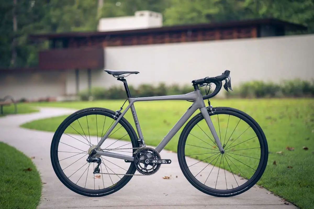 Boutique Bicycle Manufacturers - Allied Alfa road bike
