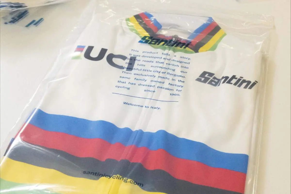 Santini bids farewell to plastic bags as it ushers in fully compostable, eco-friendly packaging for its technical cycling wear.