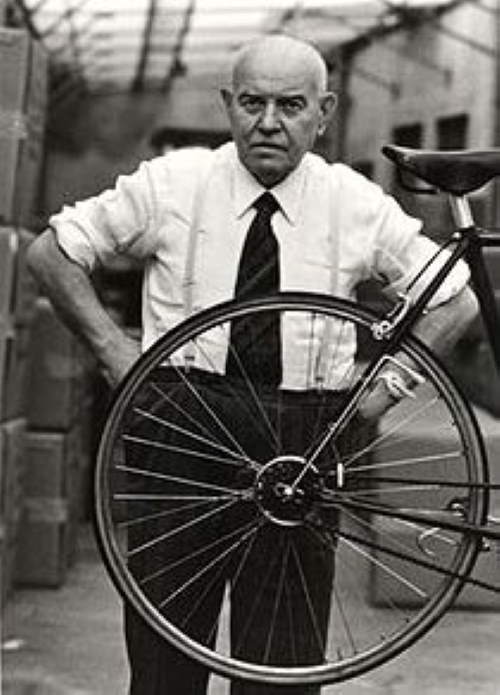 Tullio Campagnolo, the inventor of the quick-release mechanism.