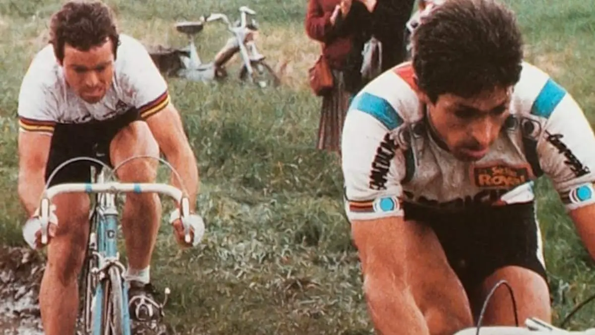 Francesco Moser and Bernard Hinault during Paris-Roubaix 1981