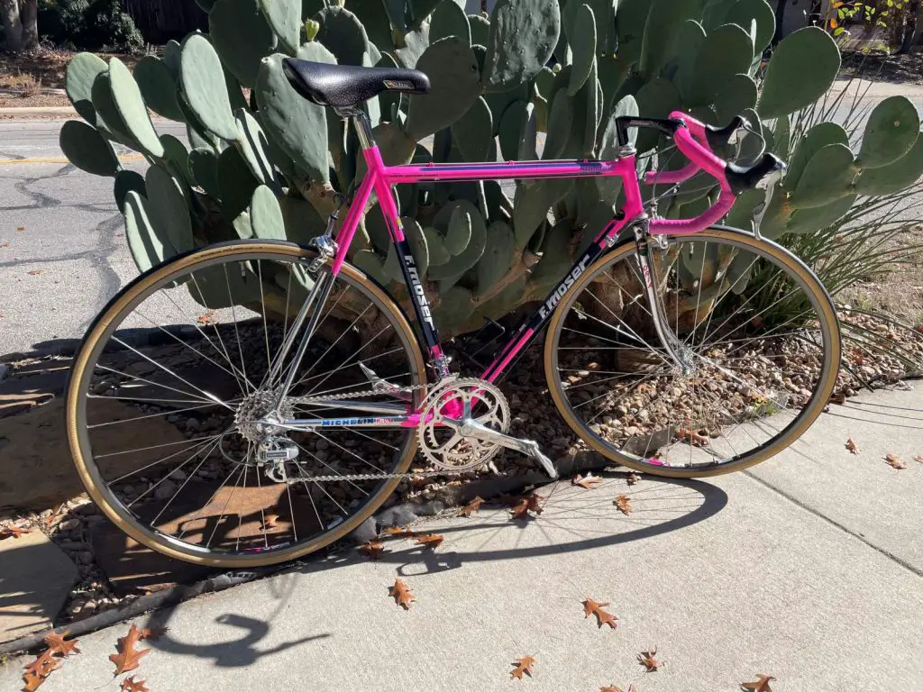 Restoration of Mauro-Antonio Santaromita's 1990 Chateau d'Ax-Salotti Race Bike
